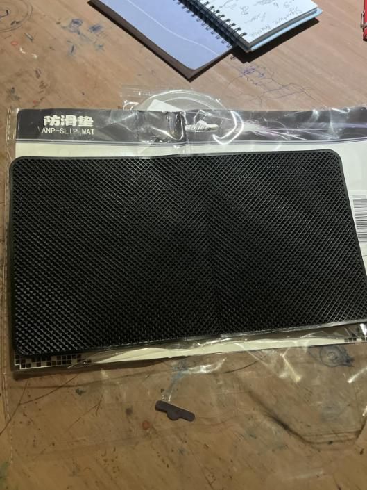 StreetOwl High-Temperature Resistant Silicone Car Dashboard Mat - Non-Slip